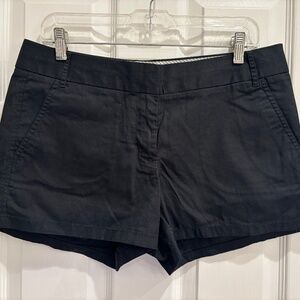 NWT. J Crew Chino cotton shorts in black. Size 8. 3"